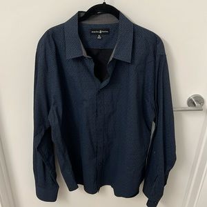 Beverly Hills polo Club Like NEW Men’s Large Button Up Shirt Casual or Dress Up